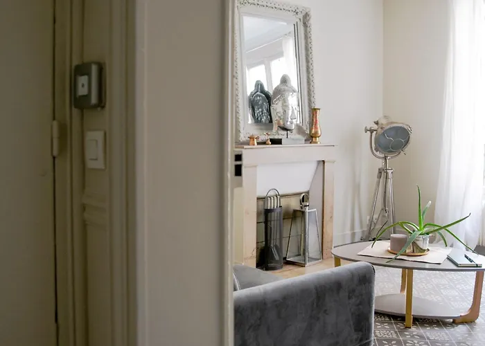 Bnbnova - Eiffel Tower & Les Invalides - 1Br *