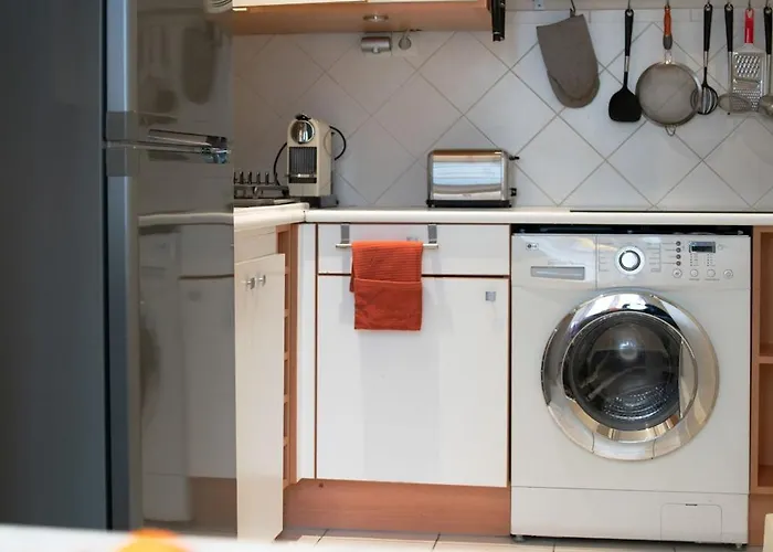 Bnbnova - Eiffel Tower & Les Invalides - 1Br Daire Paris